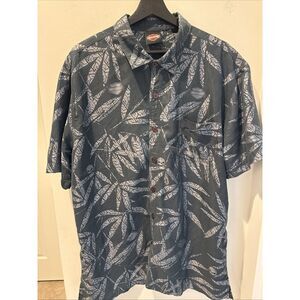 Harley Davidson Short Sleeve Button Down With Tropical Leaf And Hidden Skulls XL